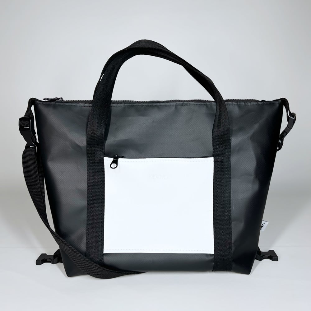 Fraenck x WWF Schoudertas - upcycled vegan leer