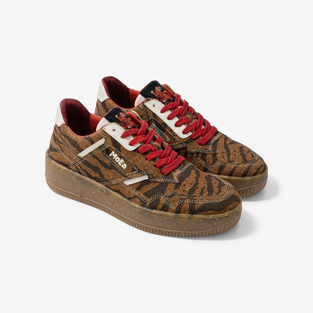MoEa x WWF Gen1 Sneakers van palm - Tijgerprint